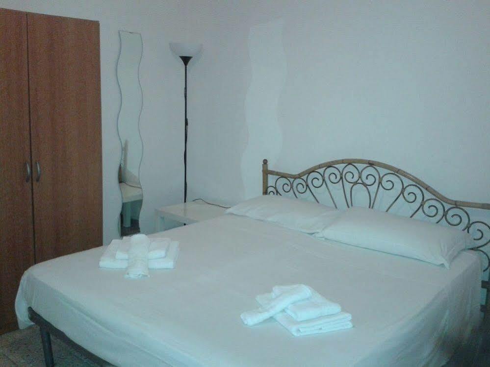 קטאניה Stare In Centro Guest House מראה חיצוני תמונה