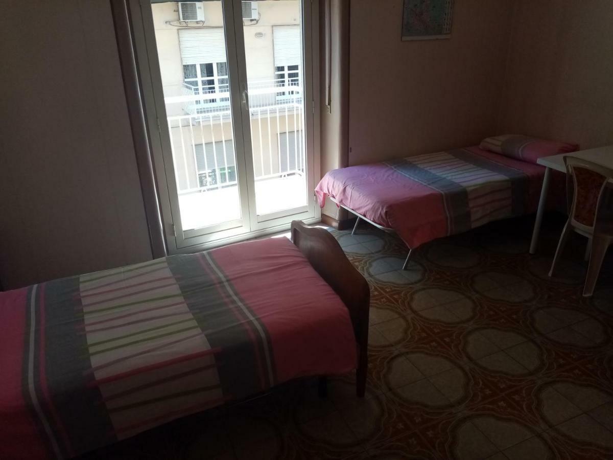 קטאניה Stare In Centro Guest House מראה חיצוני תמונה